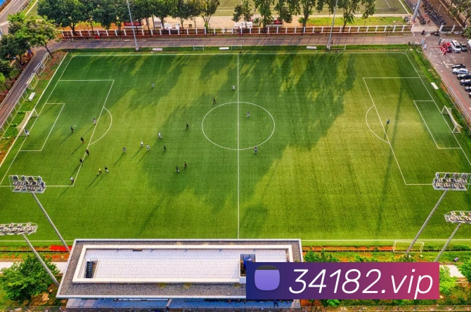 热火迎战灰熊焦点对决：伤病影响与阵容轮换如何改变战局